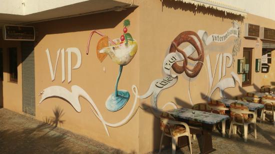 V.I.P Lounge Park Café